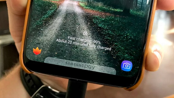 Điện thoại sạc pin chậm