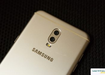 J7