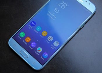 Galaxy J7 Pro xanh ánh bạc: “Hoàng tử lai” cá tính