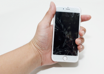 Giá thay màn hình Iphone 6 / 6s là bao nhiêu tiền?