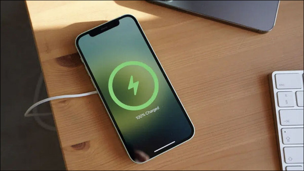 cách mở nguồn iphone