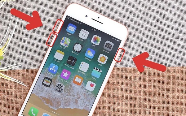 cách mở nguồn iphone