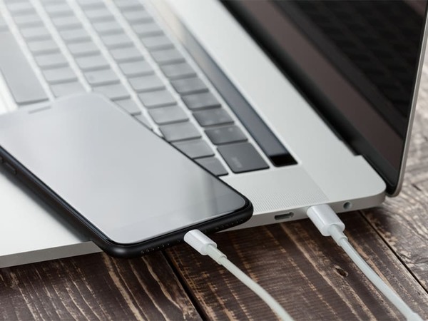 cách mở nguồn iphone