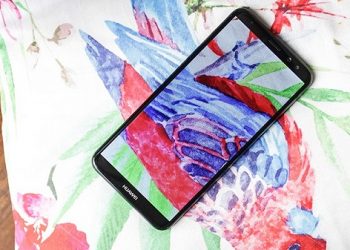 Màn hình Huawei Nova 3e xuất sắc như thế nào?