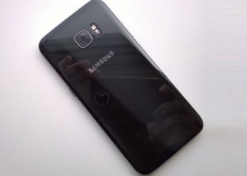 Nắp lưng Galaxy S7 Edge bị vỡ, làm cách nào để thay thế?