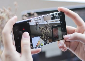 Thử ngay cách làm video đảo ngược độc đáo trên điện thoại!