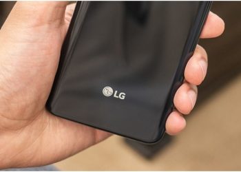 Smartphone LG G8 có mấy màn hình?