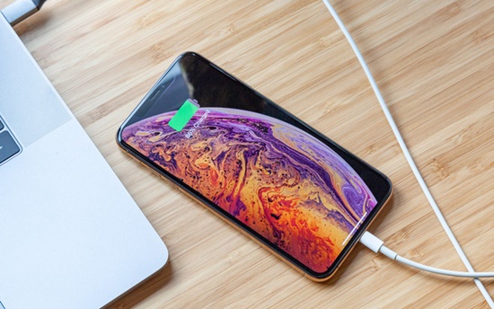 Đánh giá thời lượng pin iPhone Xs Max - phiên bản pin "trâu'' nhất