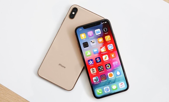 Thời lượng pin iPhone XS Max (1)