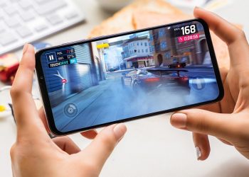 TOP 10 điện thoại chơi game tốt giá rẻ nhất hiện nay