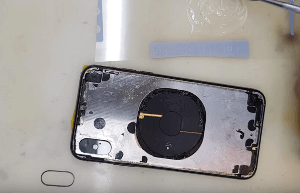 thay mặt lựng iPhone 3