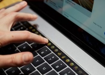 MẸO bỏ qua quảng cáo Youtube trên Macbook đơn giản, dễ thực hiện