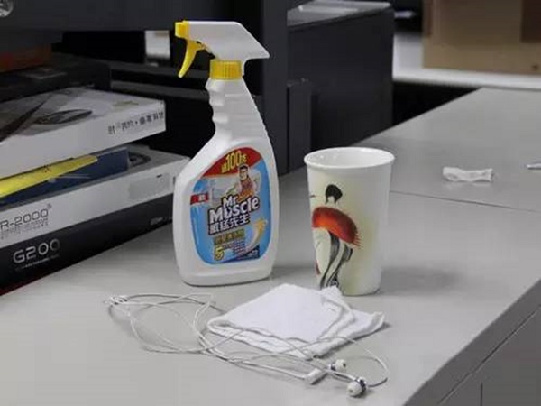 Vệ sinh bằng nước tẩy trắng