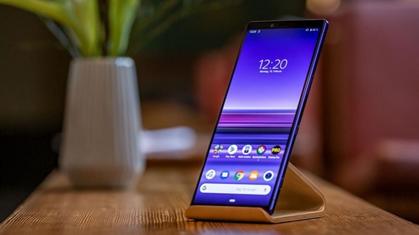 Sony cho ra mắt điện thoại màn hình OLED 4K Sony cho ra mắt điện thoại màn hình OLED 4K