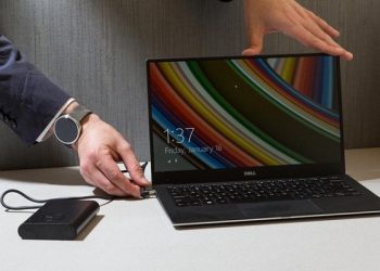 Sử dụng sạc tiêu chuẩn đúng với laptop
