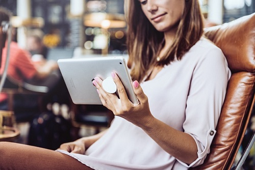 Popsocket có thể sử dụng trên các thiết bị lớn