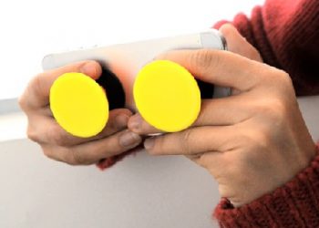 Popsocket giúp người dùng chơi game trên điện thoại không bị mỏi tay hay trơn trượt