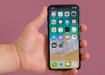 Mẹo mở khóa màn hình iPhone Xs
