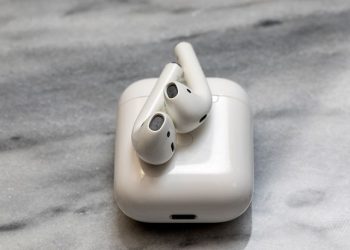 Hướng dẫn cách kiểm tra số serial trên AirPods