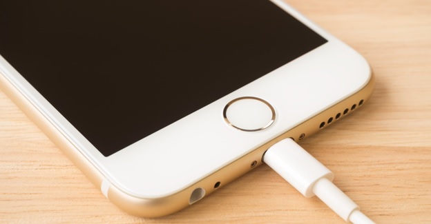 iPhone sạc chậm vào mùa hè