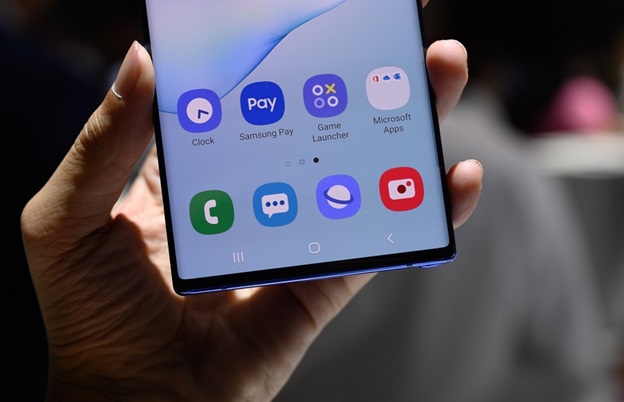 Máy trang bị cảm biến vân tay siêu âm dưới màn hình