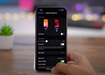 Cách bật chế độ tối trên iOS 13