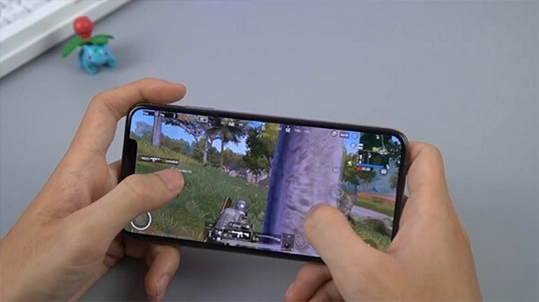 Cấu hình vô cùng mạnh mẽ với chip A13