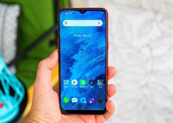 Realme 5s được trang bị màn hình khá lớn 6.5 inch