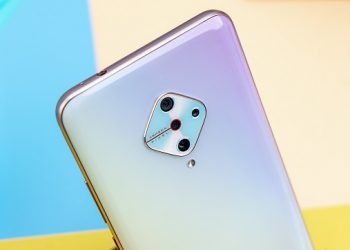 Cụm camera được thiết kế theo phong cách mới lạ