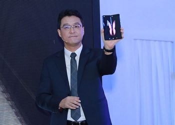 Giá chính thức Galaxy Fold tại Việt Nam là 50 triệu đồng