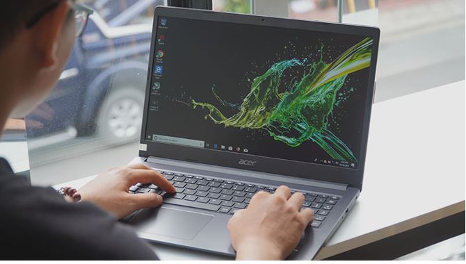 Acer Aspire A715 72G 54PC i5 8300H