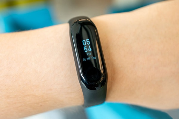 Vòng đeo tay thông minh Mi Band 3i.