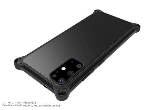 Mặt sau của ốp lưng có phần chừa camera khá lớn.