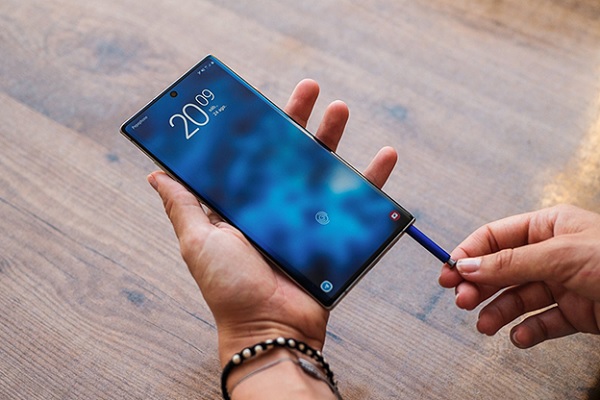 Samsung Galaxy Note 10 Lite được trang bị bút S-Pen với nhiều cải tiến mới