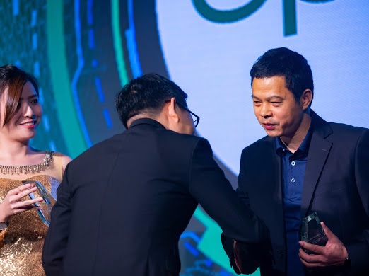 Viettel Store là một trong các đối tác lâu năm của OPPO