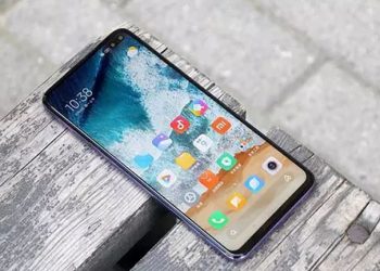 Cận cảnh Redmi K30: Màn hình 120Hz, hỗ trợ 5G, mặt lưng độc đáo giá chỉ từ 6,5 triệu đồng