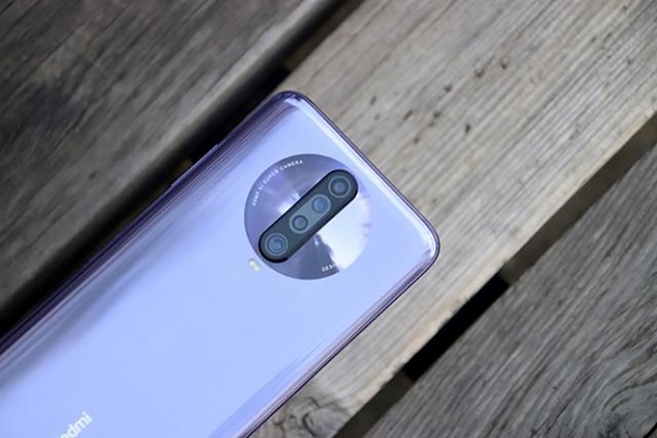 Cận cảnh cụm camera sau trên Redmi K30