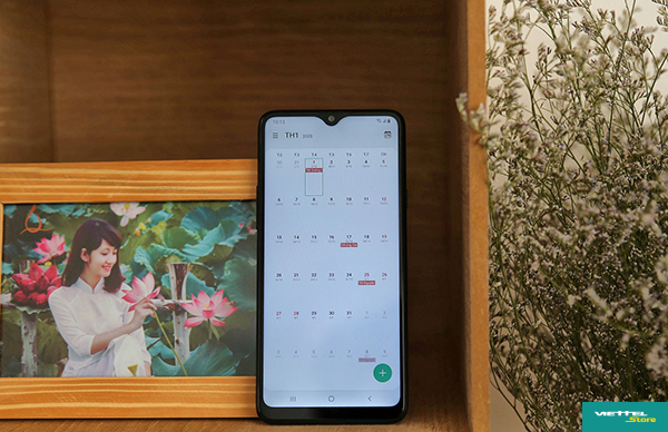 Sau hơn 1 tháng trải nghiệm thực tế Galaxy A20s, mình chỉ có thể đưa ra nhận định ngắn gọn bằng 2 chữ “tuyệt vời”