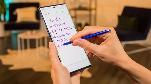 Bút S pen với nhiều tính năng cao cấp giúp người dùng có được những trải nghiệm tốt nhất