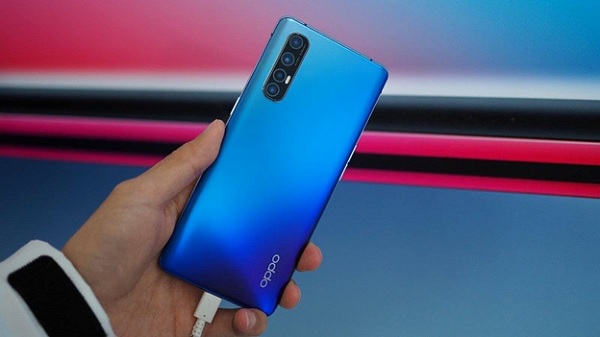 OPPO Reno3 Pro 5G được trang bị 4 camera