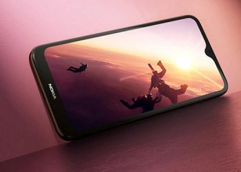 Máy sở hữu cụm camera kép mặt sau cùng nhiều tính năng chụp ảnh thú vị