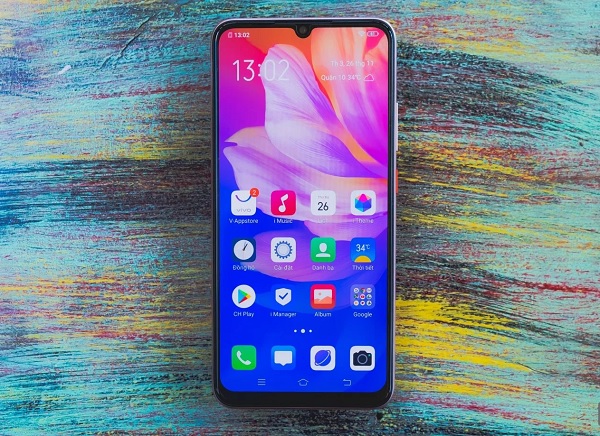 Chất lượng màn hình AMOLED 6.38 inch rất đẹp