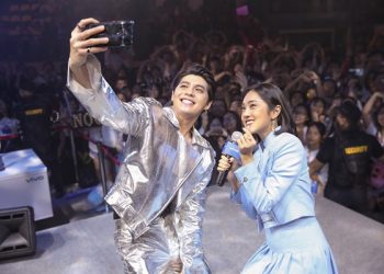 Vivo S1 Pro ra mắt bùng nổ trong buổi tiệc âm nhạc và công nghệ “Khai Phá Chất Riêng”