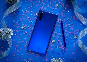Mở hộp Galaxy Note 10+ Xanh Aura Blue