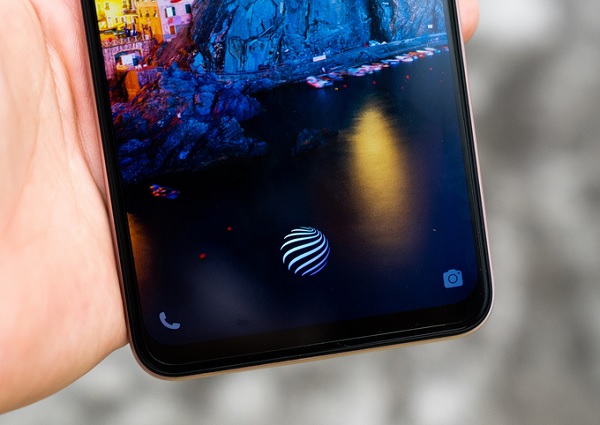 Vivo S1 Pro còn được tích hợp cảm biến vân tay trong màn hình với mức độ cải tiến hơn