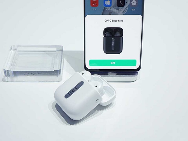 Tai nghe cũng sở hữu 2 micro và công nghệ khử tiếng ồn AI giúp cuộc gọi thoại rõ ràng hơn
