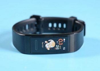Trên tay Huawei Band 4 Pro: màn hình AMOLED, tích hợp NFC, giá 1,3 triệu đồng