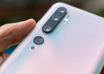 Trên tay Mi Note 10: Smartphone thiết kế tuyệt đẹp, 5 camera sau