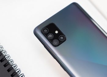Galaxy A71 giá bao nhiêu tiền?