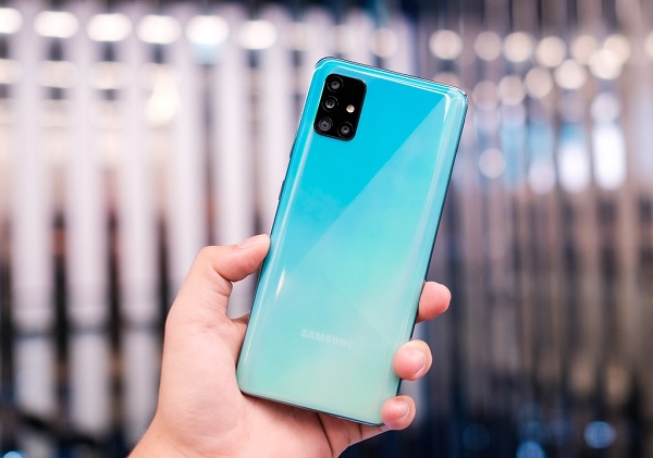 Thiết kế Galaxy A51 khác biệt so với thế hệ trước